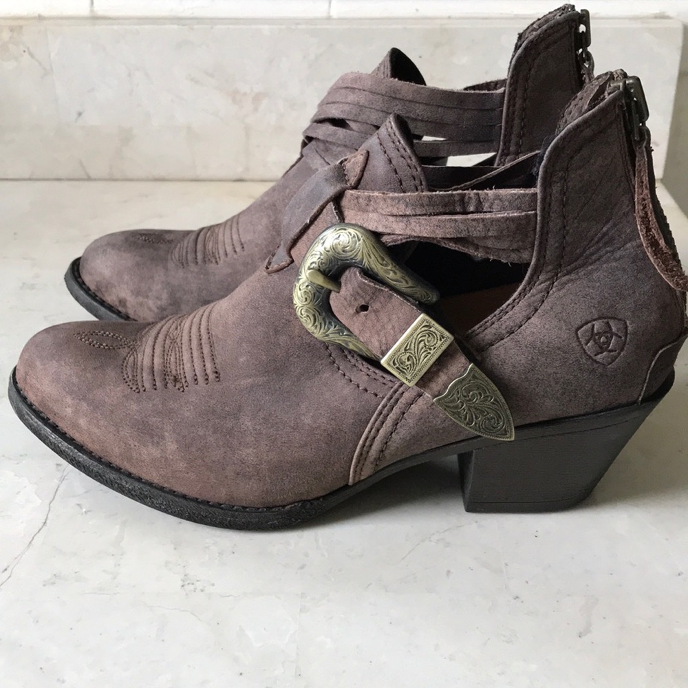 Ariat western/cowboy bootie size 7 - barely worn